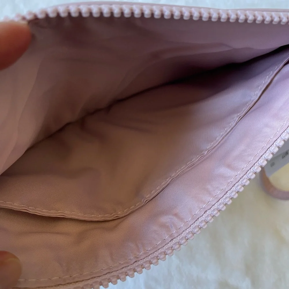 Lululemon Pink Clutch Wristlet Gold Logo Minimalist Goody Bag New with tags